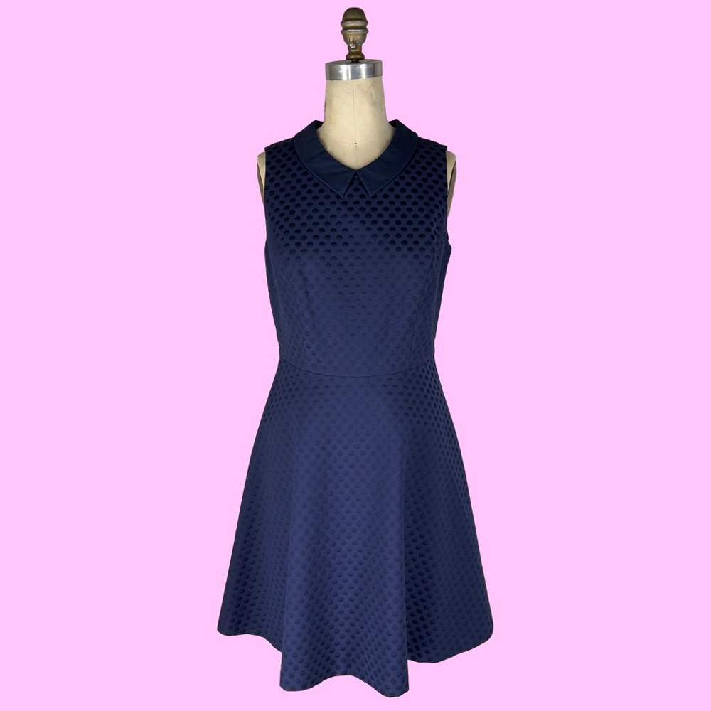 Tommy Hilfiger Elegant Navy Blue Sleeveless Dress
